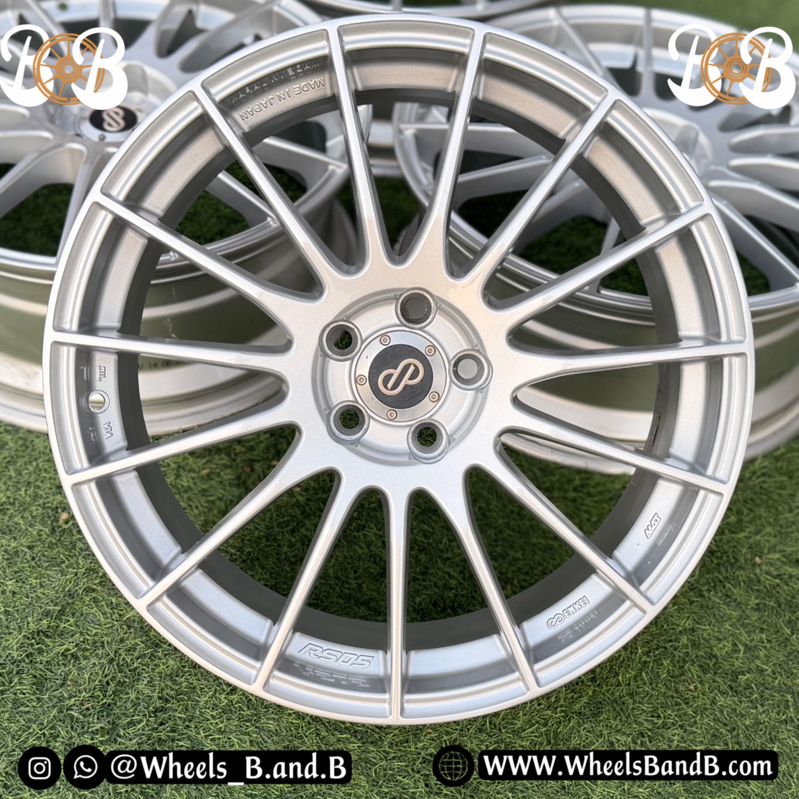 Wheels original ENKEI🛞Model: RS05Code: #bnb798Mede in JAPAN Specs: Size: 18”Pcd: 5x100Whidth: 7.5JET: 50Wheel Material: AluminumTo order call and WhatsApp:+971558548077Or directWebsite: https://www.wheelsbandb.com/#Enkei_RS05 #JDM_Wheels #5x100 #Wheels_BandB